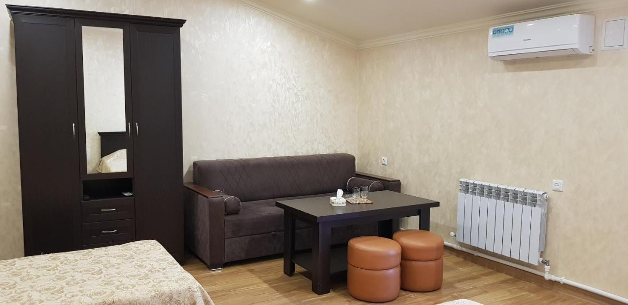 Ruzan Hotel Ijevan Exterior photo