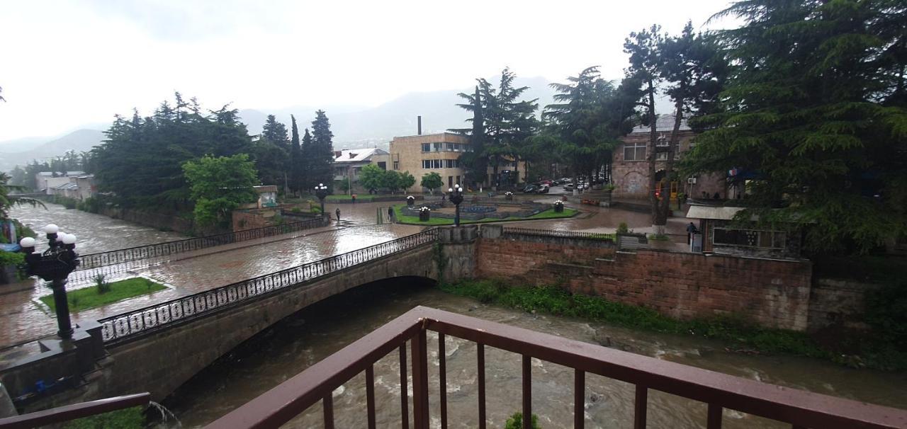 Ruzan Hotel Ijevan Exterior photo
